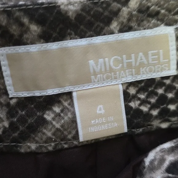 Michael Kors Brown Snakeskin Pencil Skirt - Picture 5 of 6